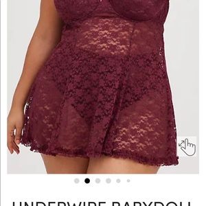 UNDERWIRE BABYDOLL TOP - LACE… I am selling the PINK one.